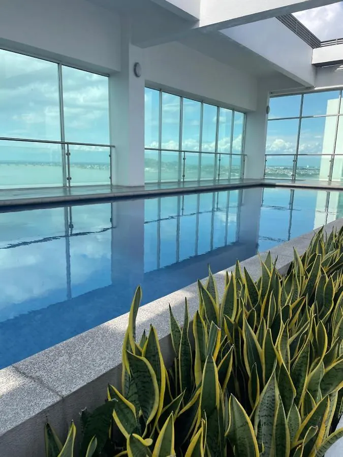 Suite Riverfront 2 Puerto Santana Vista Al Rio , Parqueo Free En Santanapark جواياكيل 0*,  الإكوادور
